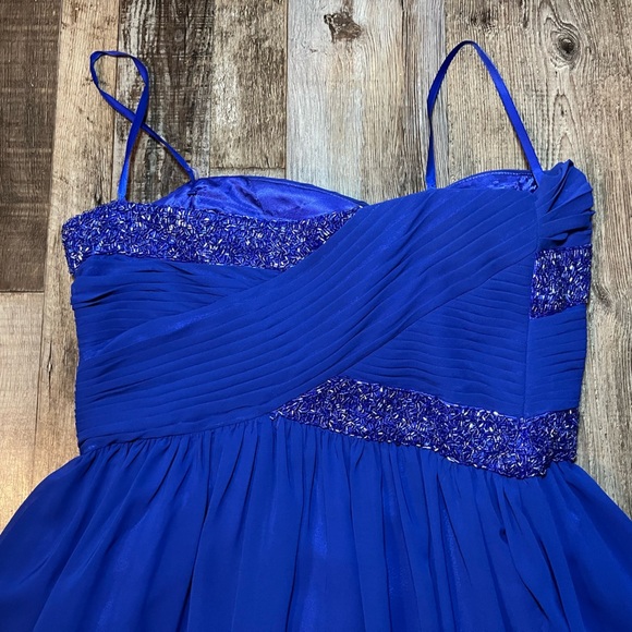 JS Collections Strapless Beaded Ruched Empire Waist Chiffon Size 6 - Picture 6 of 7